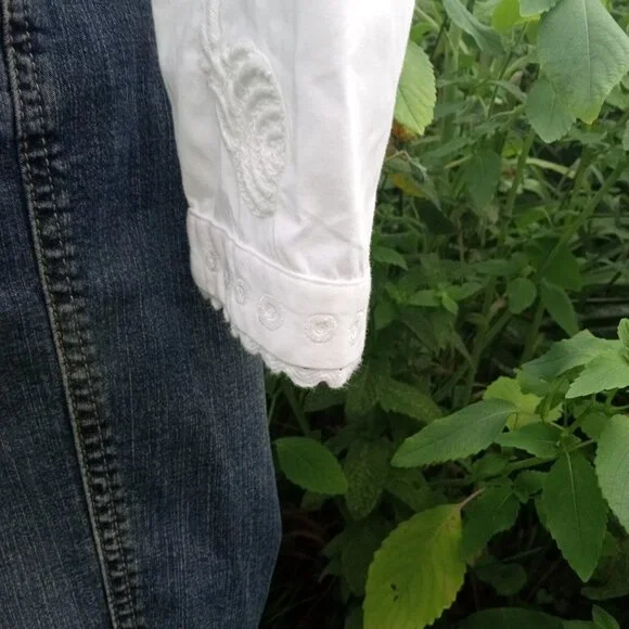 JW Anderson Shirt Embroidered White Designer Vintage Size 6 Crop - Picture 2 of 13